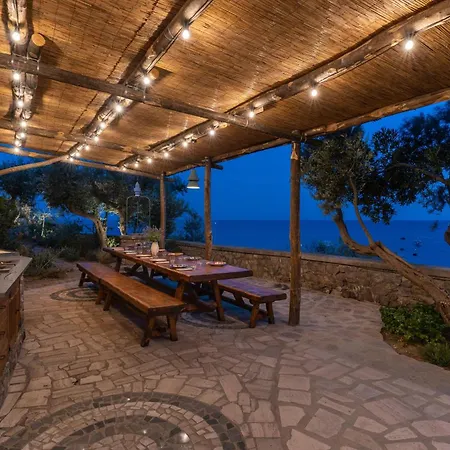 Neranite Bay Views Pool & Jacuzzi Villa Nerano