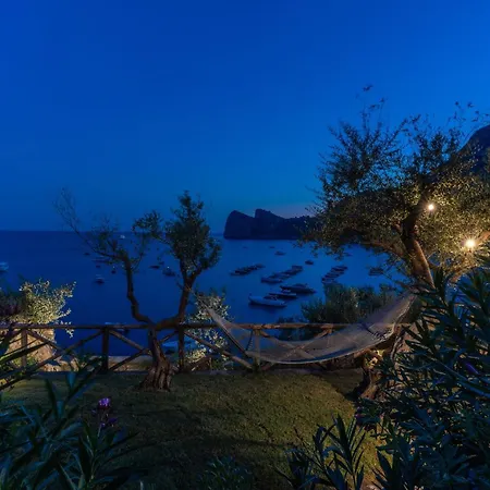 Neranite Bay Views Pool & Jacuzzi Nerano