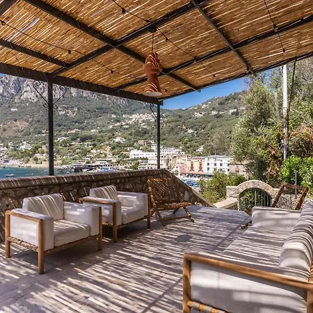 Villa Neranite Bay Views Pool & Jacuzzi Nerano