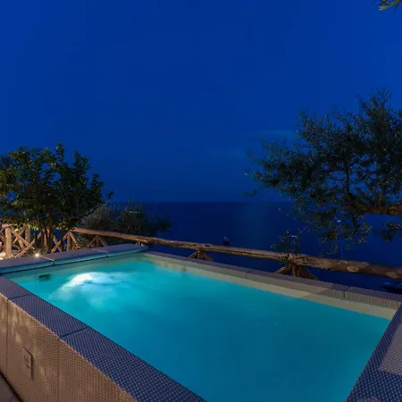 Neranite Bay Views Pool & Jacuzzi * Nerano