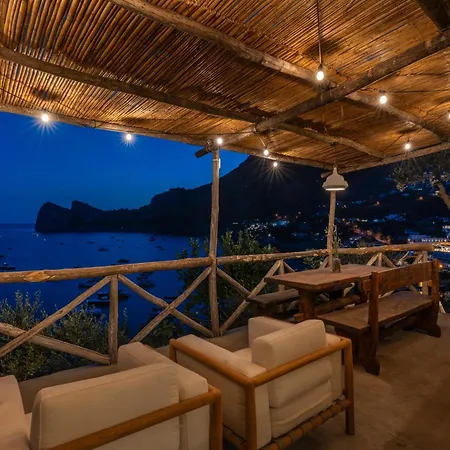 Villa Neranite Bay Views Pool & Jacuzzi *