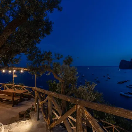 Neranite Bay Views Pool & Jacuzzi Nerano