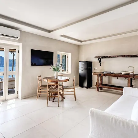 Neranite Bay Views Pool & Jacuzzi * Nerano