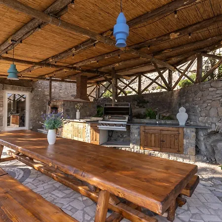 Villa Neranite Bay Views Pool & Jacuzzi Nerano