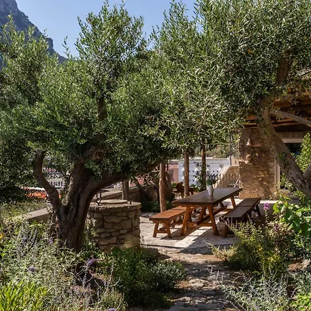 Neranite Bay Views Pool & Jacuzzi Nerano