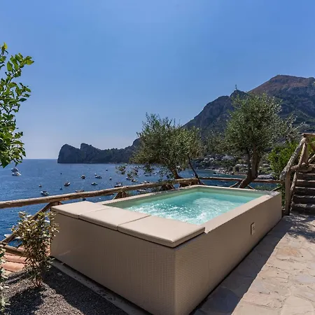 Neranite Bay Views Pool & Jacuzzi * Nerano