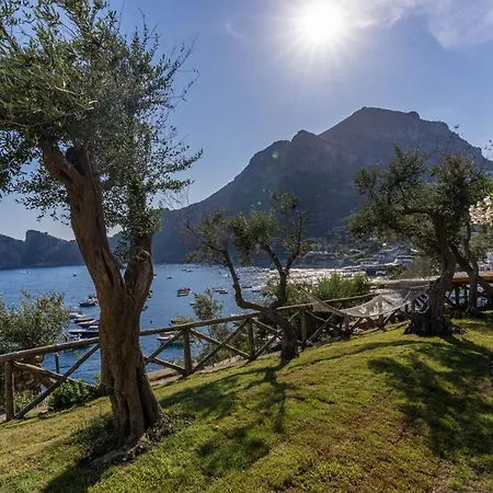 Villa Neranite Bay Views Pool & Jacuzzi *