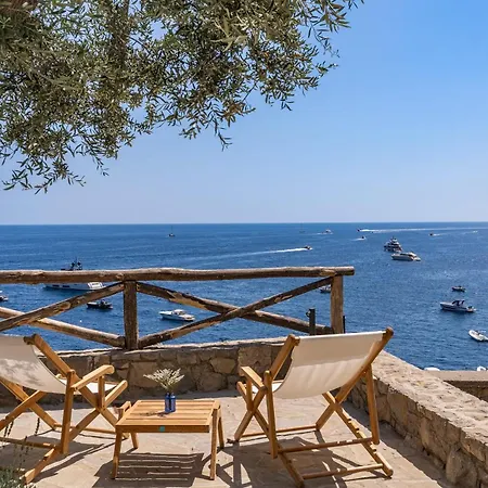 Villa Neranite Bay Views Pool & Jacuzzi *