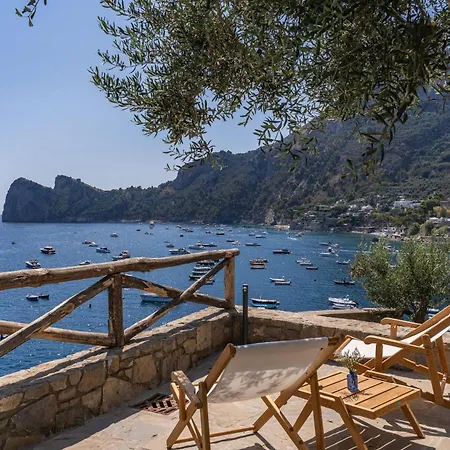 Neranite Bay Views Pool & Jacuzzi Nerano
